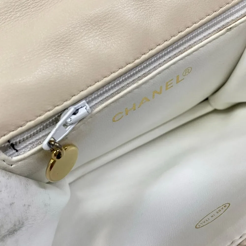 Chanel Matelasse Shoulder Bag Cream Gold